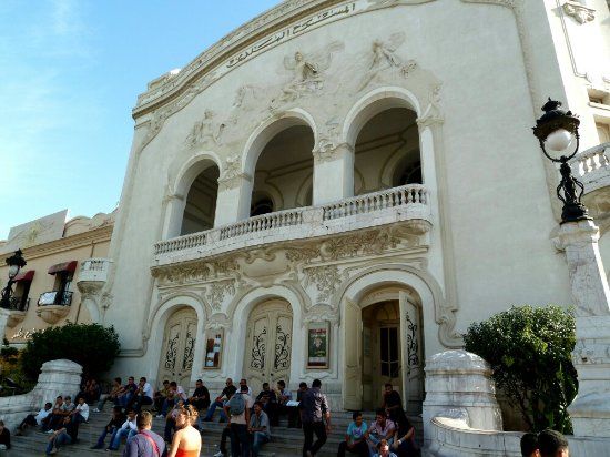Avenue Habib Bourguiba